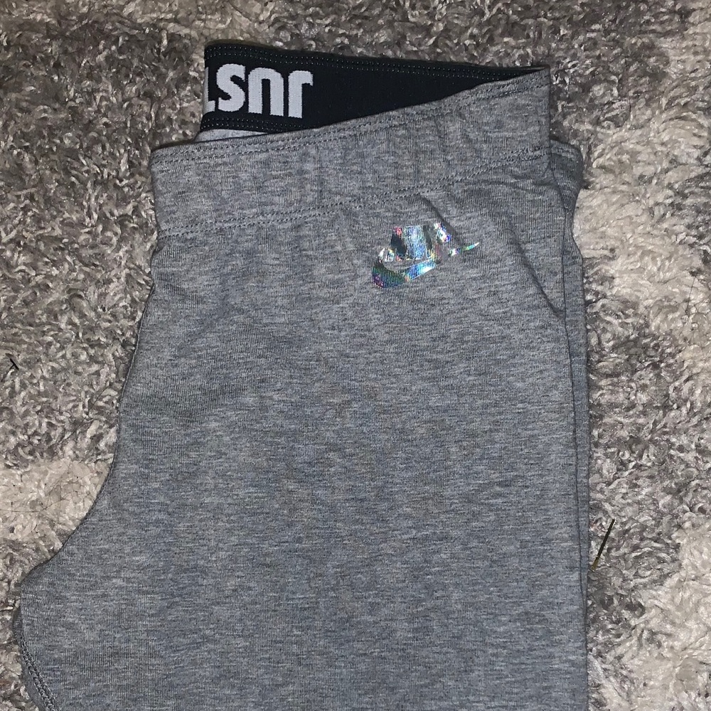 Nike leggings